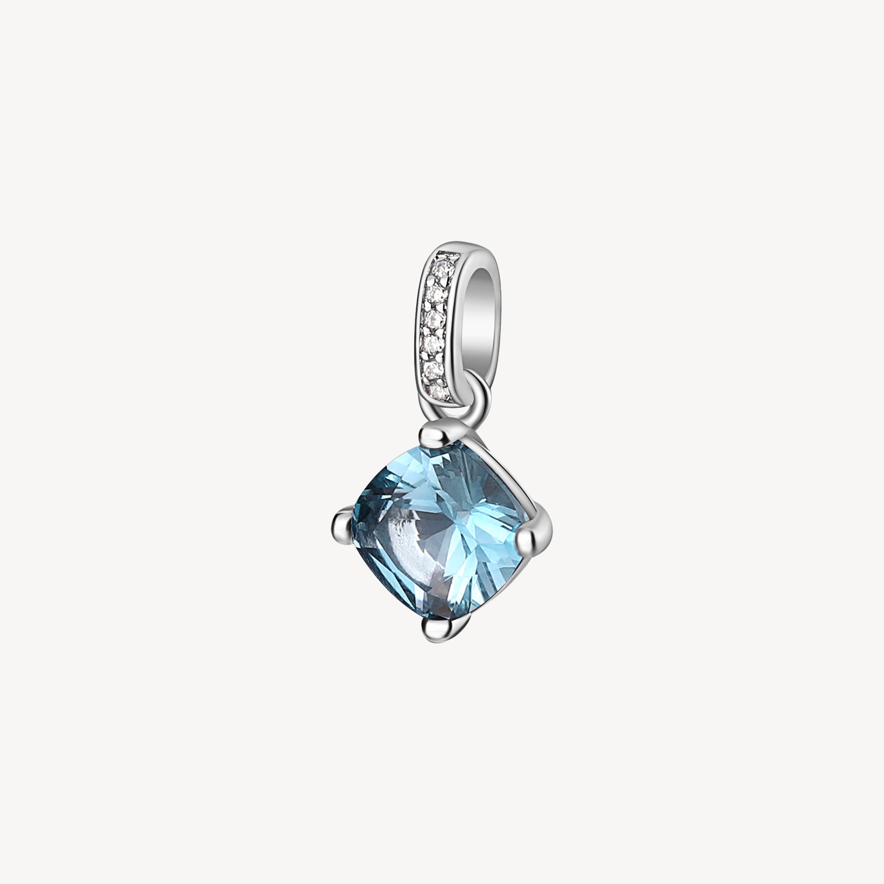 Brosway Pendente in argento rodiato 925‰ con oval cubic zirconia colore light sapphire.